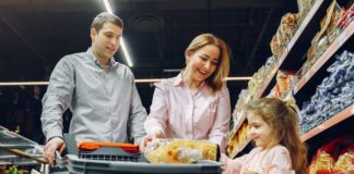 impulsywne zakupy, zakupy bez przemyślenia, jak walczyć z impulsywnymi zakupami, jak radzić sobie z robieniem zakupów, zakupoholizm, uzależnienie od zakupów,
